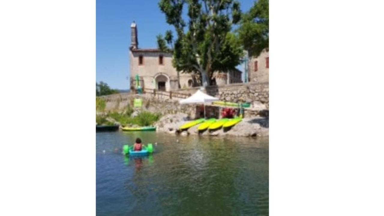 Gite De L'Eglise Laroque  Exteriér fotografie